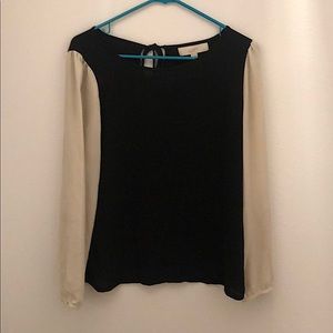 Black/cream long sleeved blouse